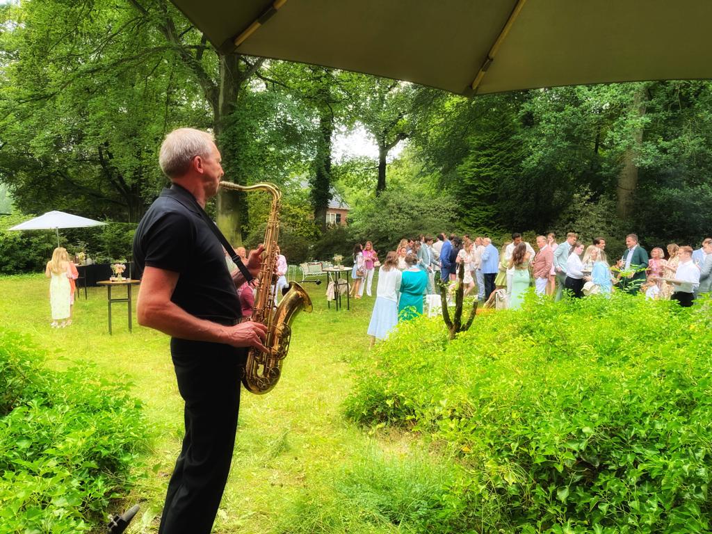 SaxOnly