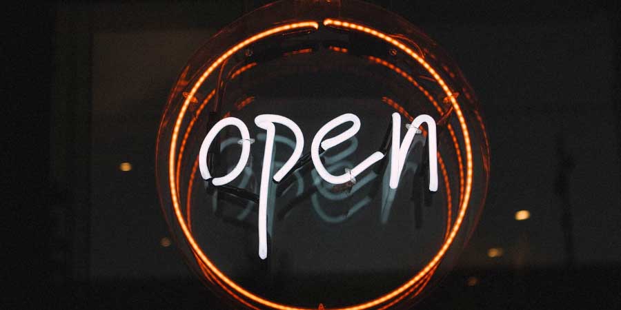 Artiesten boeken voor bedrijfsopening