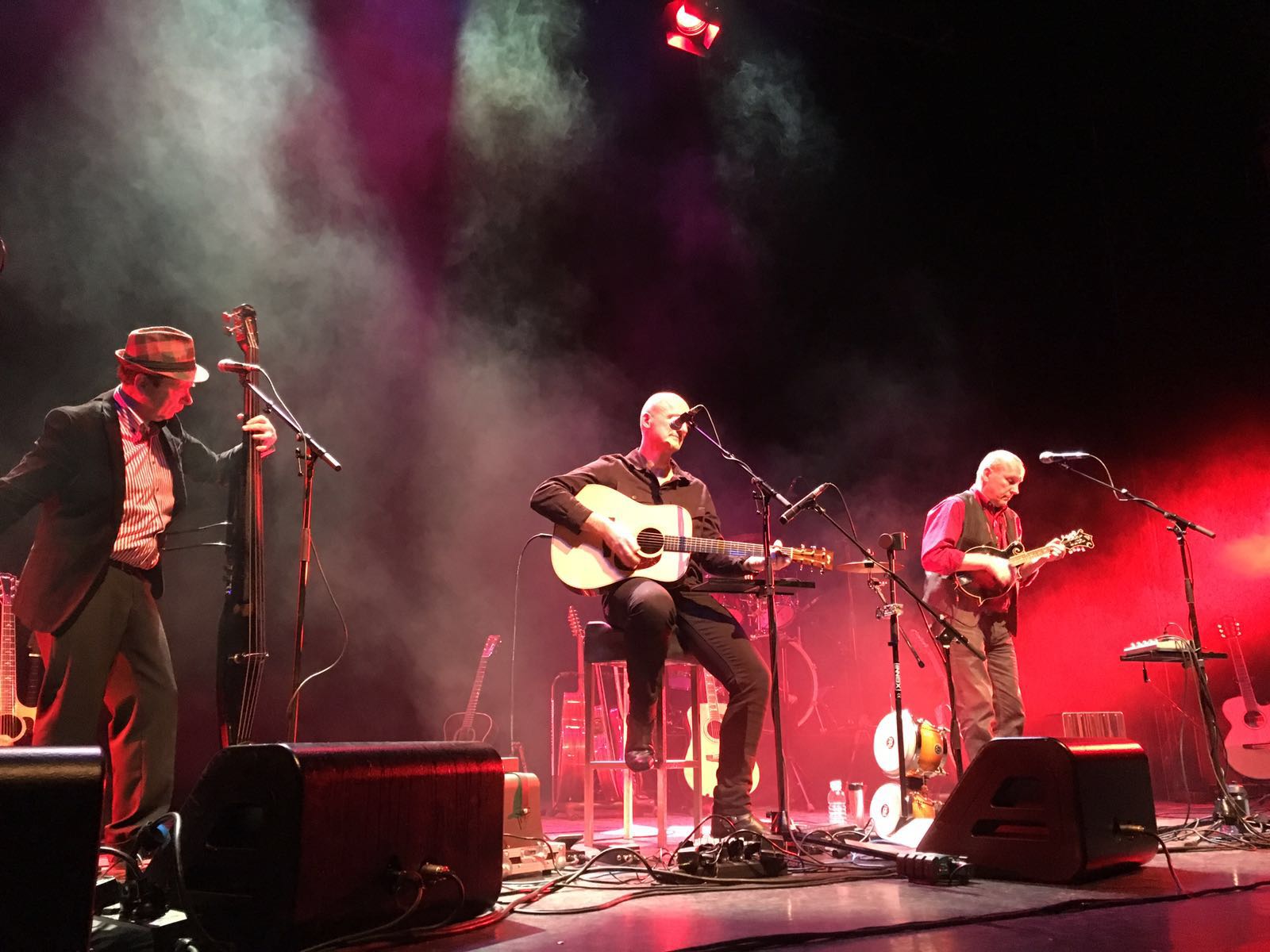 Backsound acoustic coverband